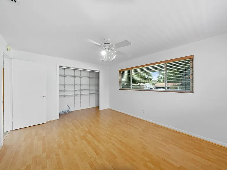 1812 Lady Mary Dr — Photo 14