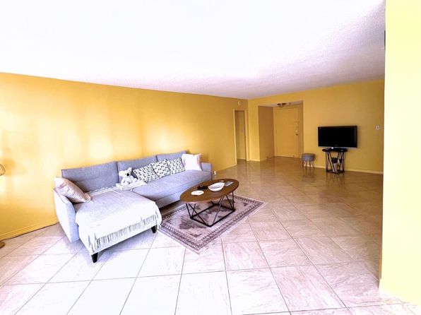 250 174th St APT 807