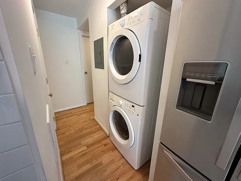 2052 Royal Fern Ct #2B — Photo 11