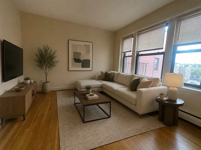 1242 Commonwealth Ave #42 — Photo 1