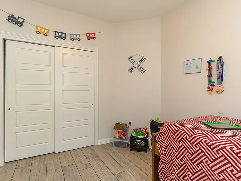 5 S Bay Hill Dr — Photo 9
