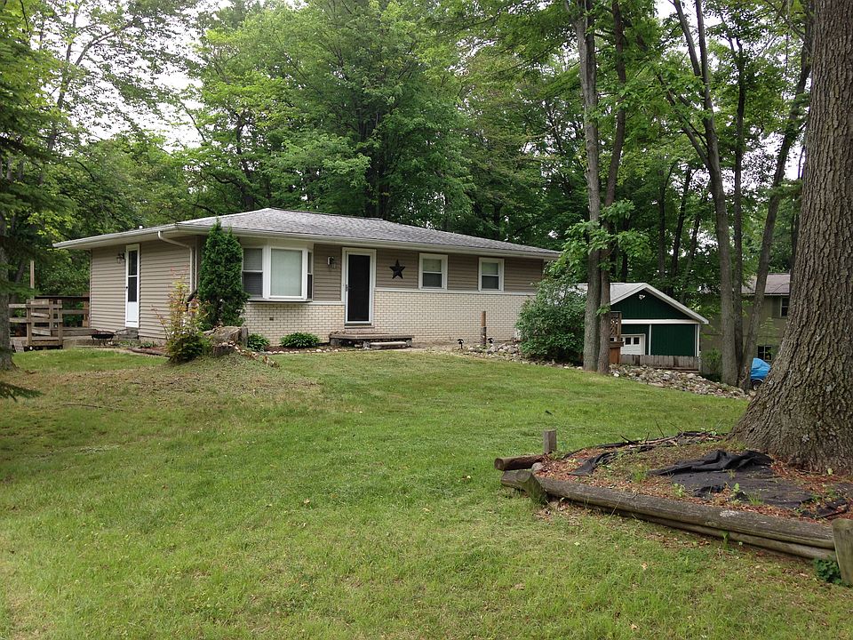 1st image of 3712 Chesterfield Dr