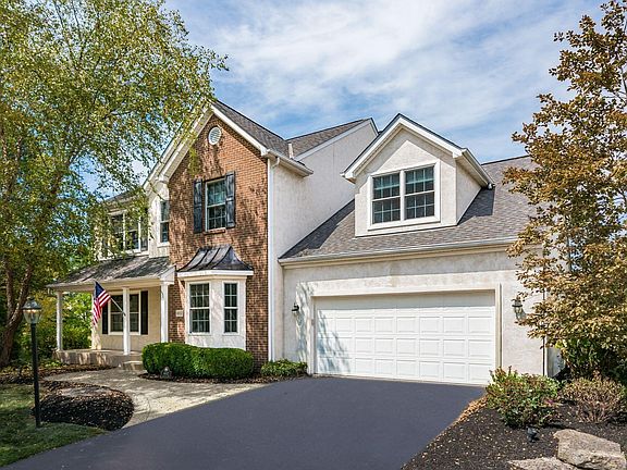 2nd image of 4032 Robin Hill Ct