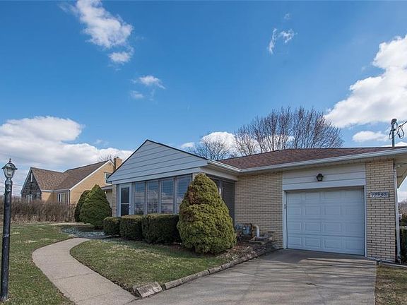 2nd image of 818 Alder Dr