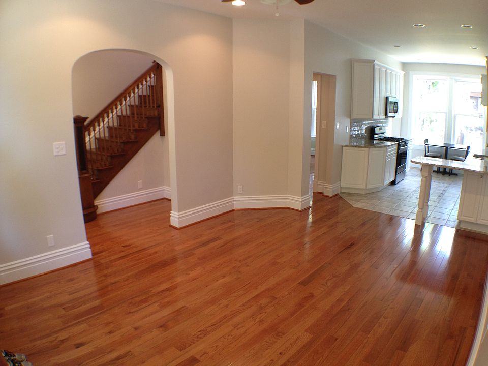 1st image of 2842 Michigan Ave
