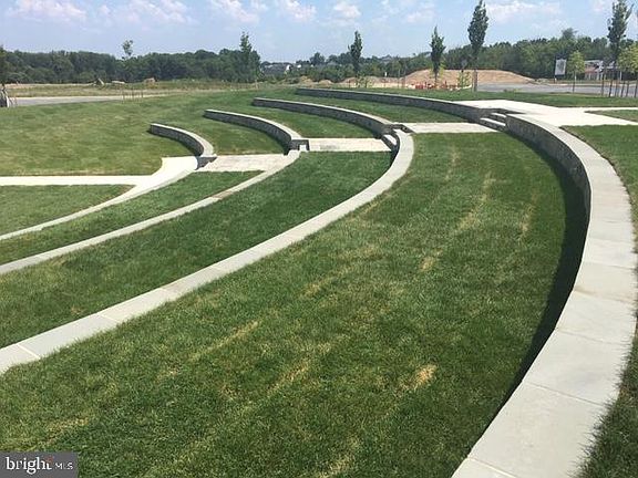 Grand Amphitheater all done!Tea onthe grass?Lunch?