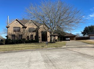 2703 Miami Ct, Friendswood, TX 77546