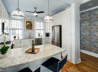 516 Queen St, Philadelphia, PA 19147