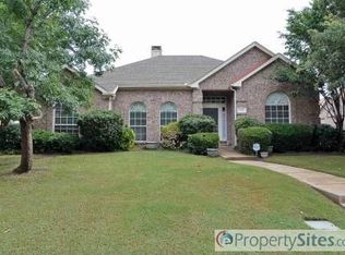 1381 Prairie Dr, Lewisville, TX 75067