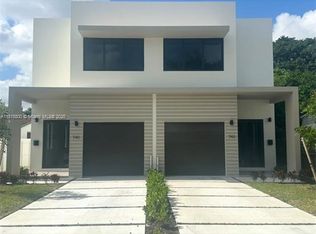 740 NW 24th Ct, Miami, FL 33125