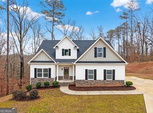 140 Hawthorn Ln, Covington, GA 30014