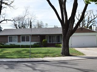 2 W Mayfair Ave, Stockton, CA 95207