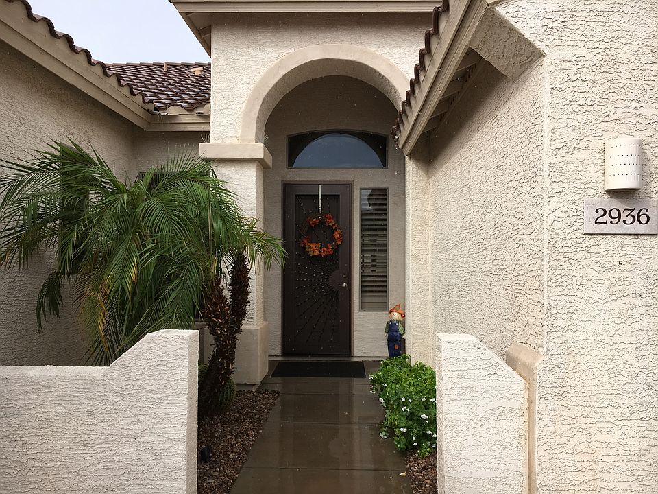 1st image of 2936 E County Down Dr