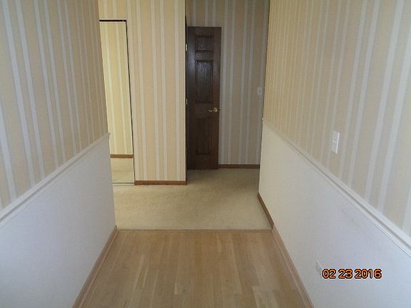 2nd image of 5500 Carriageway Dr APT 306