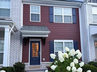 221 Holywell Dr, Gallatin, TN 37066