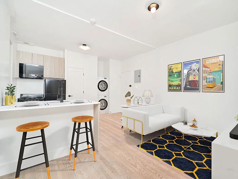 1st image of 208 E 6th St APT 18