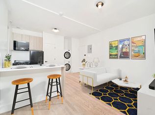 208 E 6th St APT 18, New York, NY 10003