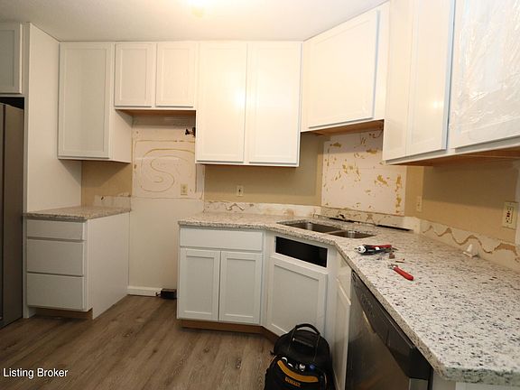 5th image of 6603 Ashbrooke Dr