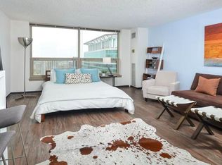 28 S Clinton St, Chicago, IL 60661