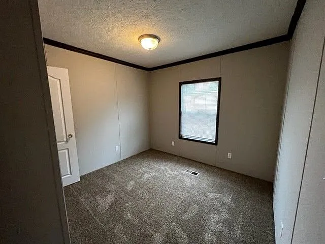 Santa Barbara Estates — Photo 18
