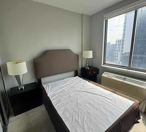 2nd image of 556 3rd Ave APT 1804