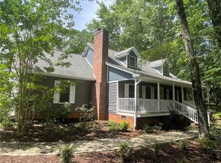 236 Issaqueena Dr, Central, SC 29630