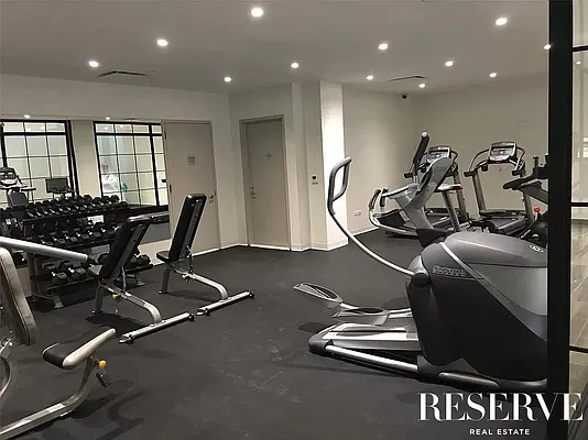 Rented by Reserve | media 18