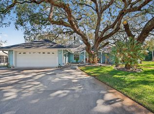 1312 Grove Ave, Tarpon Springs, FL 34689
