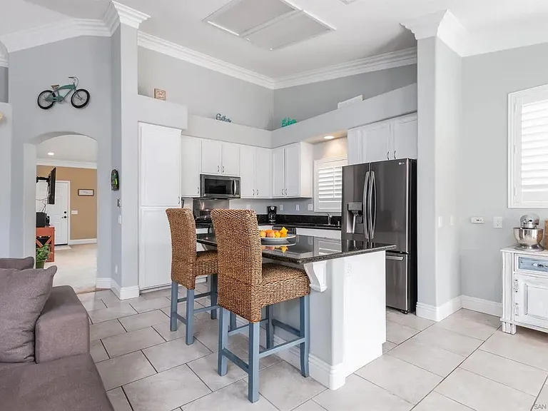 330 Del Flora St — Photo 13