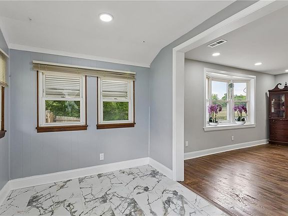 4th image of 1428 24th St
