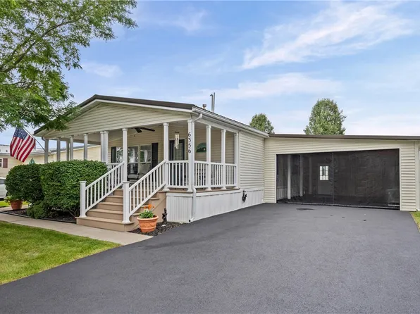 6356 Kims Dr, Victor, NY 14564