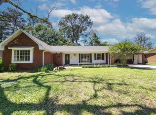 222 Sunset Dr, Petal, MS 39465