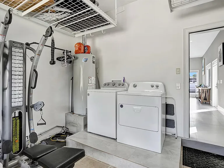 1304 Mandarin Isle — Photo 29