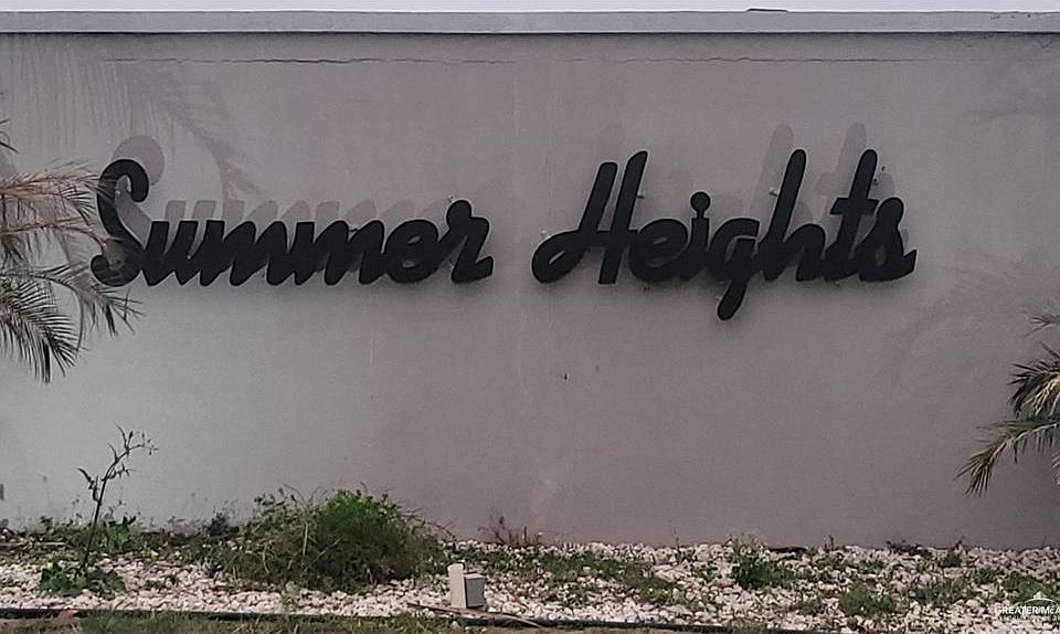2nd image of 2907 Summer Village Cir