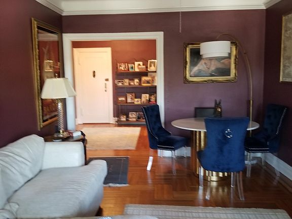 2nd image of 12 Hamilton Pl #D