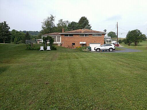 2nd image of 753 Armbrust Hecla Rd