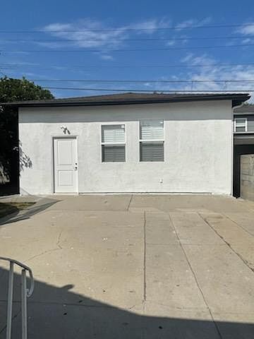 1st image of 3463 Perlita Ave