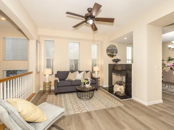 26985 Hayward Blvd, Hayward, CA 94542