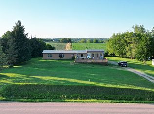 43416 Kaiser Rd, Yankton, SD 57078