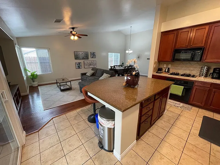 13402 Boyd Lake Dr — Photo 9
