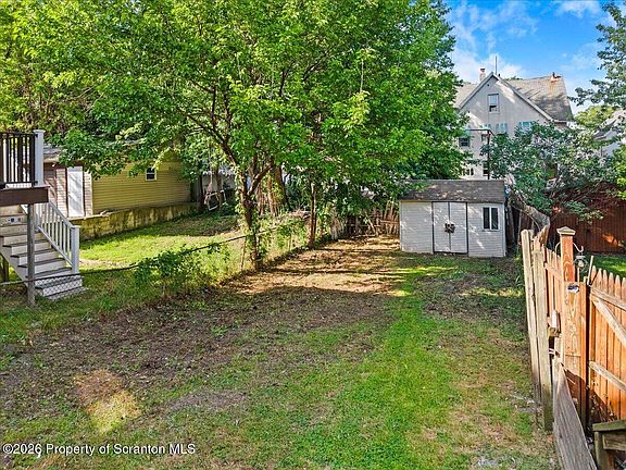 5th image of 214 Theodore St
