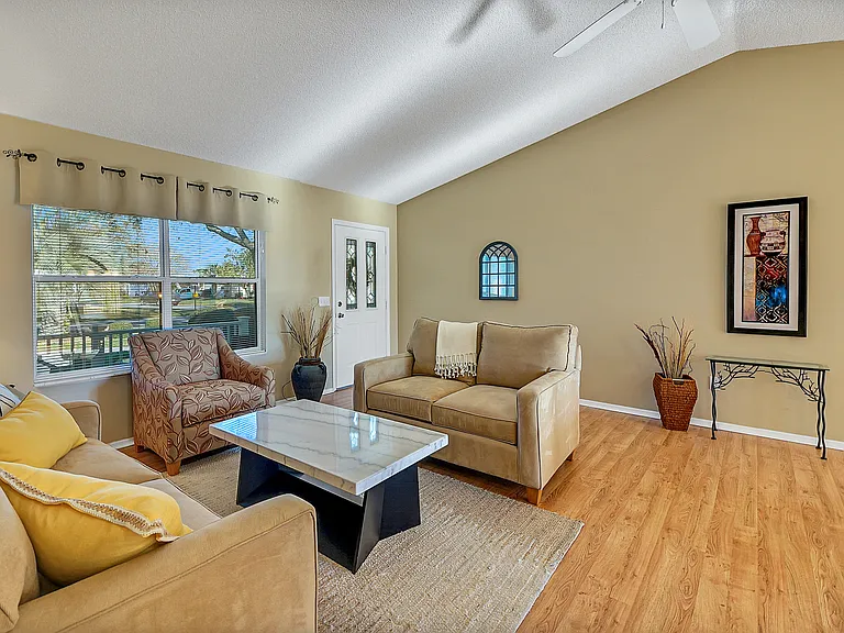 720 Camino Del Rey Dr — Photo 9