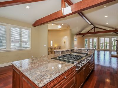 219 S Guadalupe Ave, Redondo Beach, CA, 90277