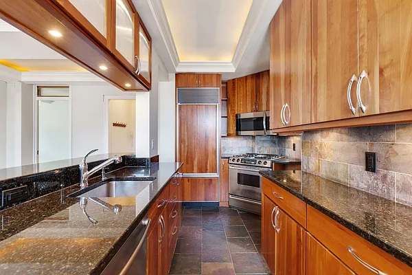 Sold by Keller Williams City Views Realty | media 12