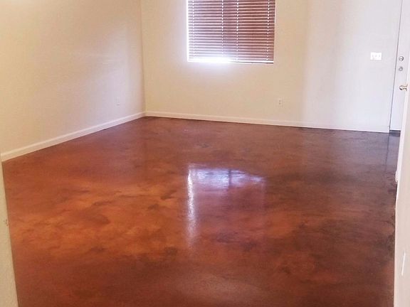 4th image of 85542 Avenida Crystal