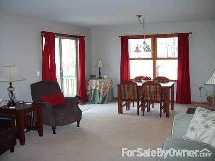 5th image of 9508 Club House Dr W