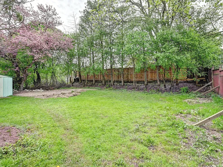 240 Stonybrook Dr — Photo 49