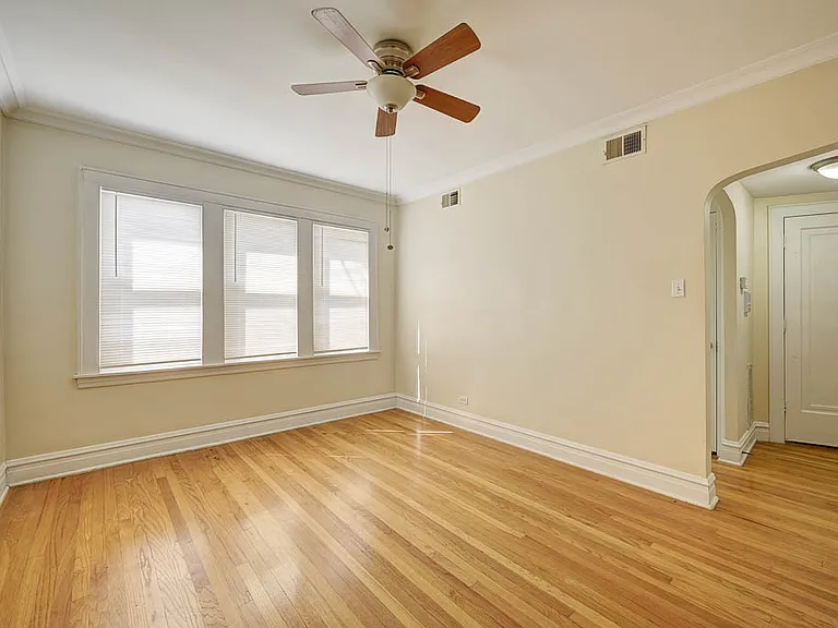 4516 W Wellington Ave — Photo 13