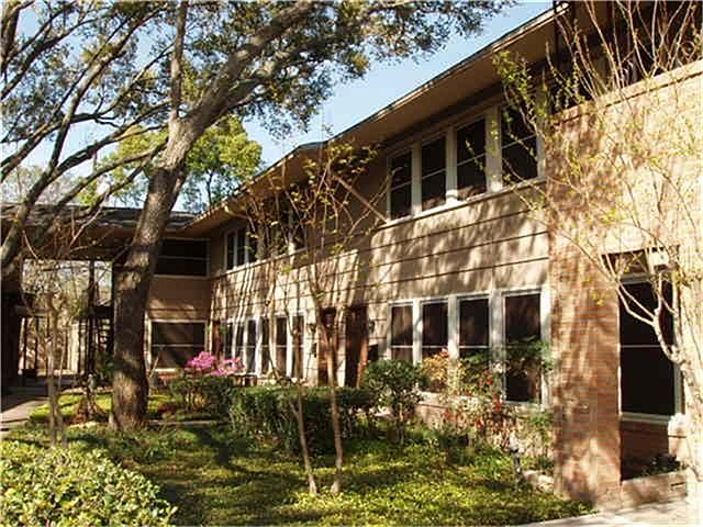 1st image of 4018 Blue Bonnet Blvd APT J