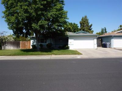 2740 Fine Ave, Clovis, CA, 93612